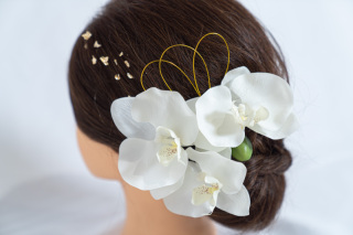 髪飾り「蝶蘭」も白だけじゃない！