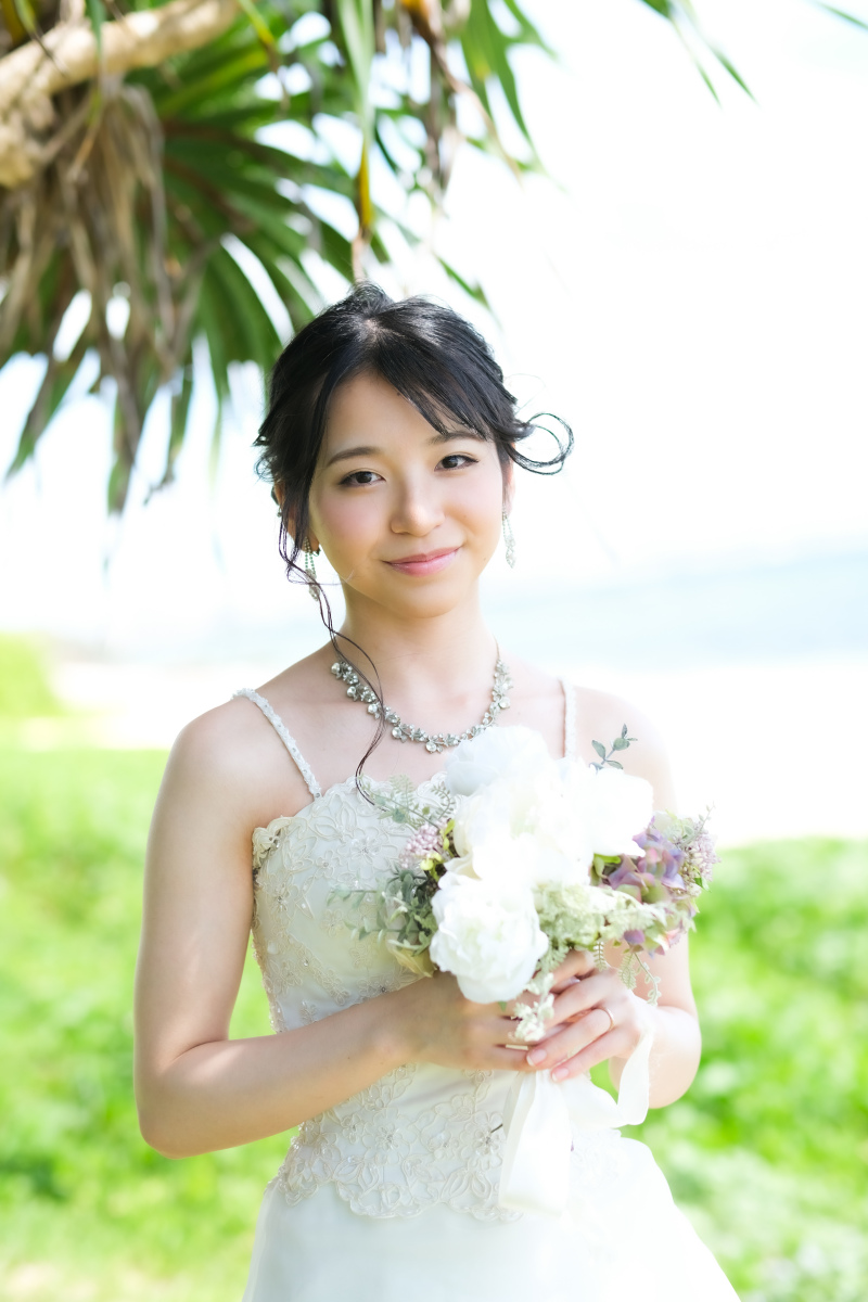 アダンの木の下で 公開日 21年7月24日 Photo Ciel Bleu 沖縄県でフォトウェディング探すならphotorait