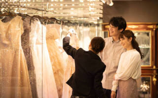 衣裳店 innocentlyのご紹介