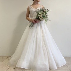 ウェディングドレスのご紹介【36】