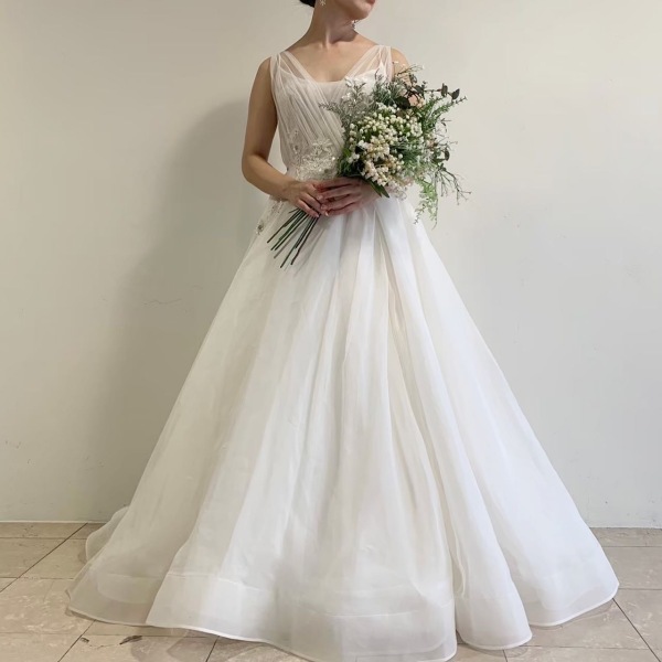 ウェディングドレスのご紹介【36】