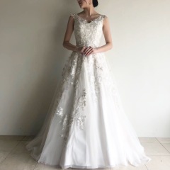 ウェディングドレスのご紹介【28】 