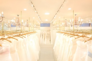 衣裳店 innocentlyのご紹介