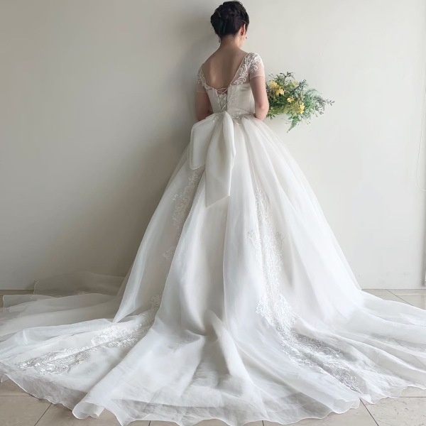 ウェディングドレスのご紹介【21】