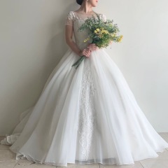 ウェディングドレスのご紹介【21】