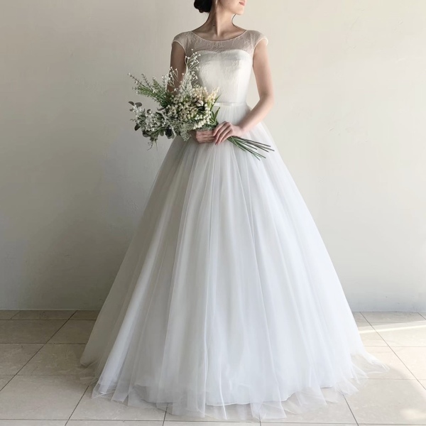 ウェディングドレスのご紹介【35】