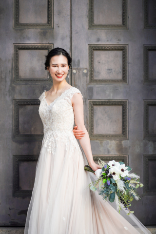 ☆ドレスのご紹介〜ボタニカル柄ドレス〜☆