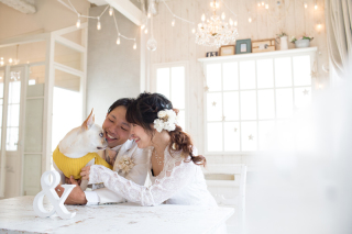 お二人の大好きな愛犬と一緒に♪