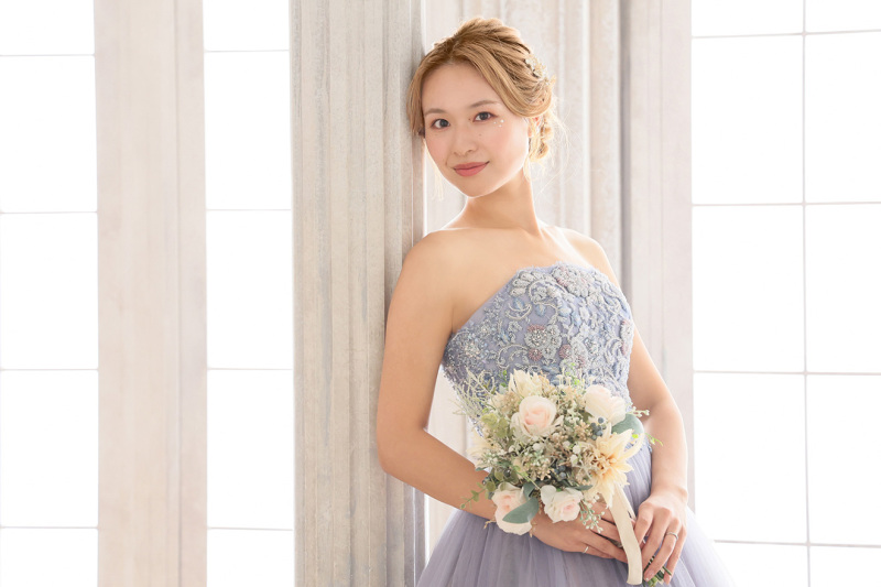 淡く重なるブルーがキレイ♡カラードレス紹介