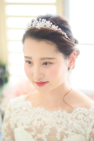 ウエディングドレスのヘッドアクセサリー特集♪♪