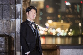 前撮り、後撮り、フォトウェディングのタキシード選びとは?