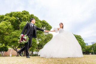 【夏の前撮りをご検討中のおふたりへ】暑さが気になる方へお伝えしたいこと