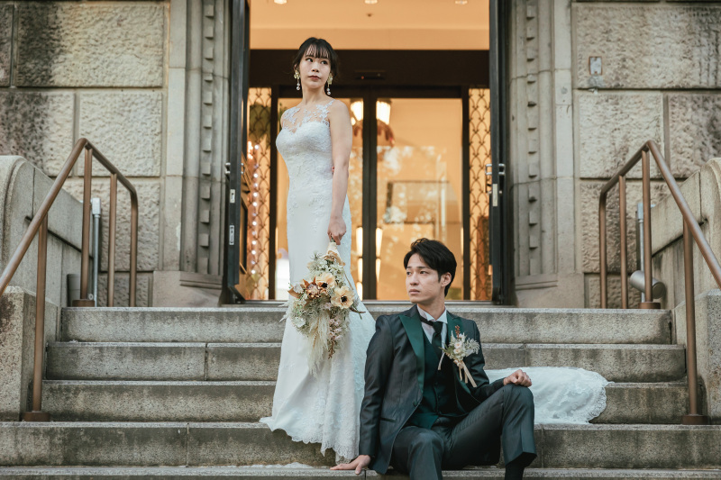 ブーケを持って華やかな1日を