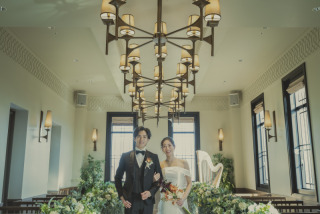 チャペルでロマンチックなひとときを