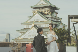 観光の方が写らない！二人だけの大阪城フォトはワンフォトウェディングだけ！
