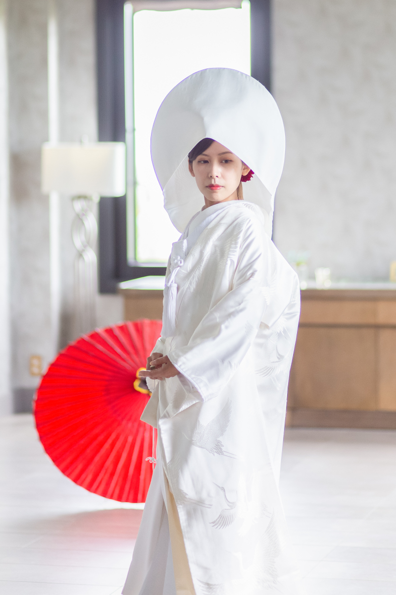 日本女性の美しさを引き立たせる白無垢