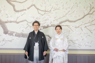 お色直しでスタイルを変えて