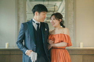 カラードレスも豊富に取り揃えております