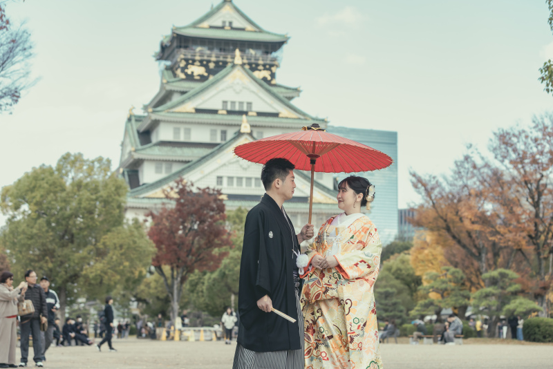 大阪城天守閣と残すフォトウェディング