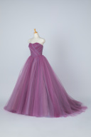 新作ドレスの紹介