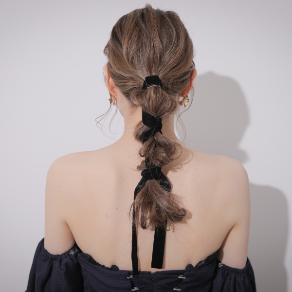 ヘアアクセサリーを使ったアレンジのご紹介