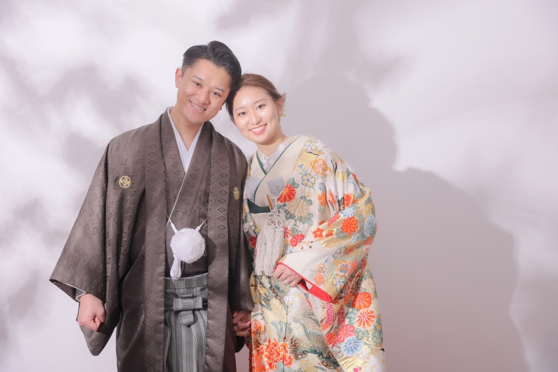 白無垢と色打掛の掛け替えのご紹介