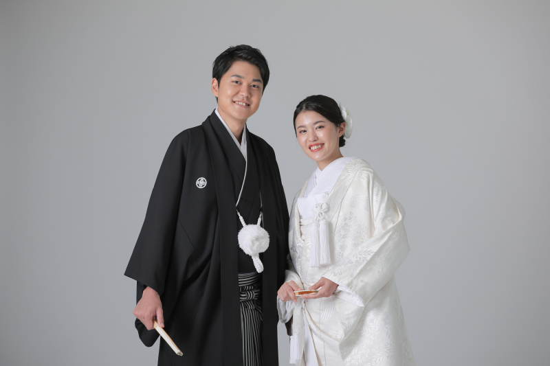 色打掛も白無垢も!屋内庭園スタジオ+和装スタジオ