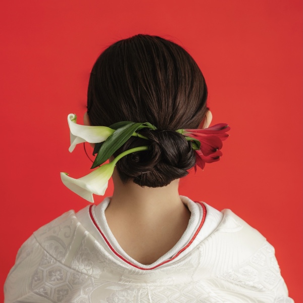 洗練された和装ヘア