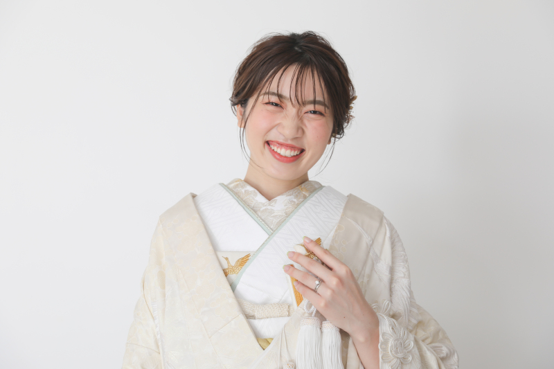 柔らかい自然光が差し込む ハウススタジオ