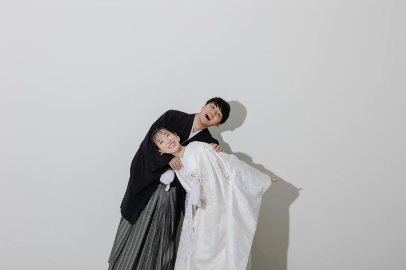 和装は無地スタジオでシンプルに！