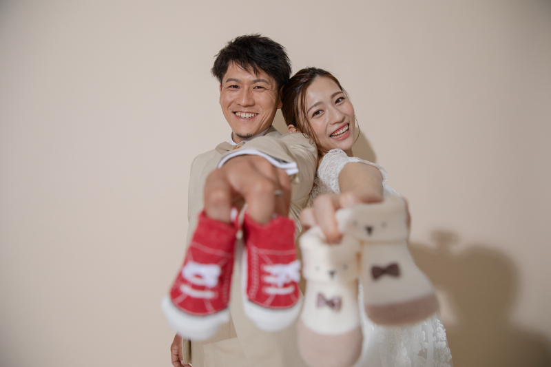 新たに誕生するBabyへのフォトギフトはいかがでしょうか♪〈マタニティフォト〉