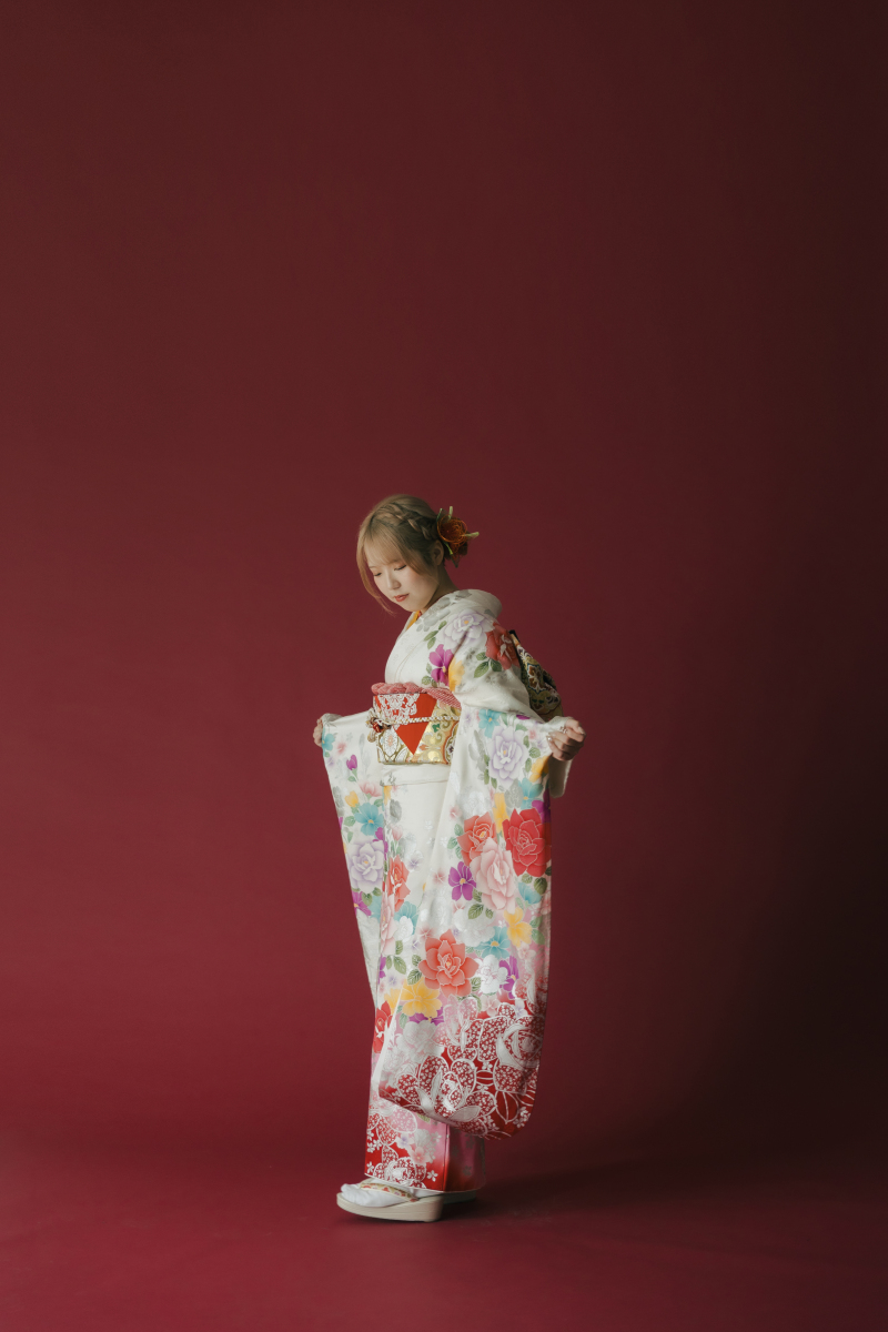 二十歳の特別な記念日を彩る振袖フォト