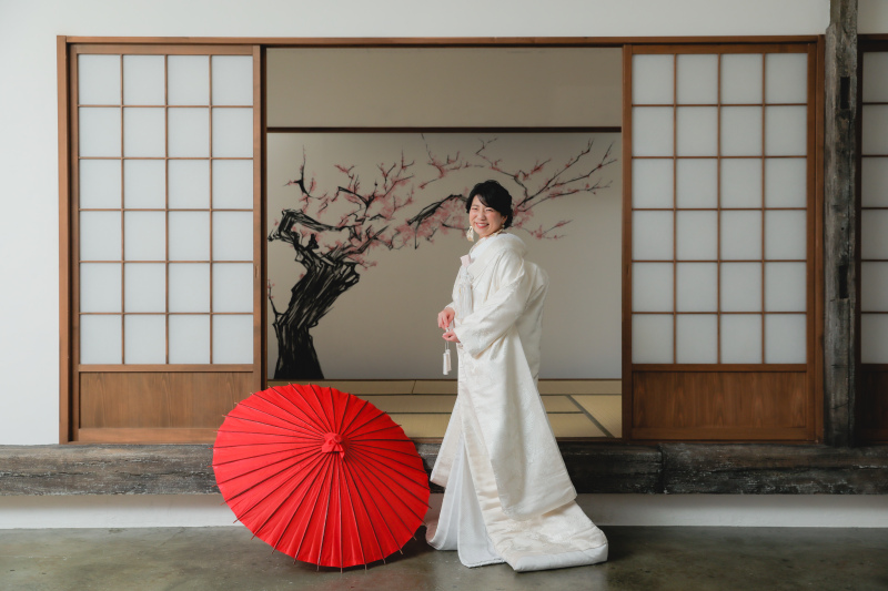 屋内庭園スタジオ×白無垢＆紋服のお写真をご紹介♪