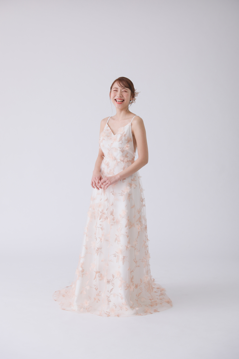 新作ドレス　Prunelle “プリュネル”　のご紹介