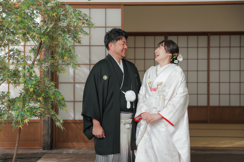 屋内庭園スタジオで色鮮やかに