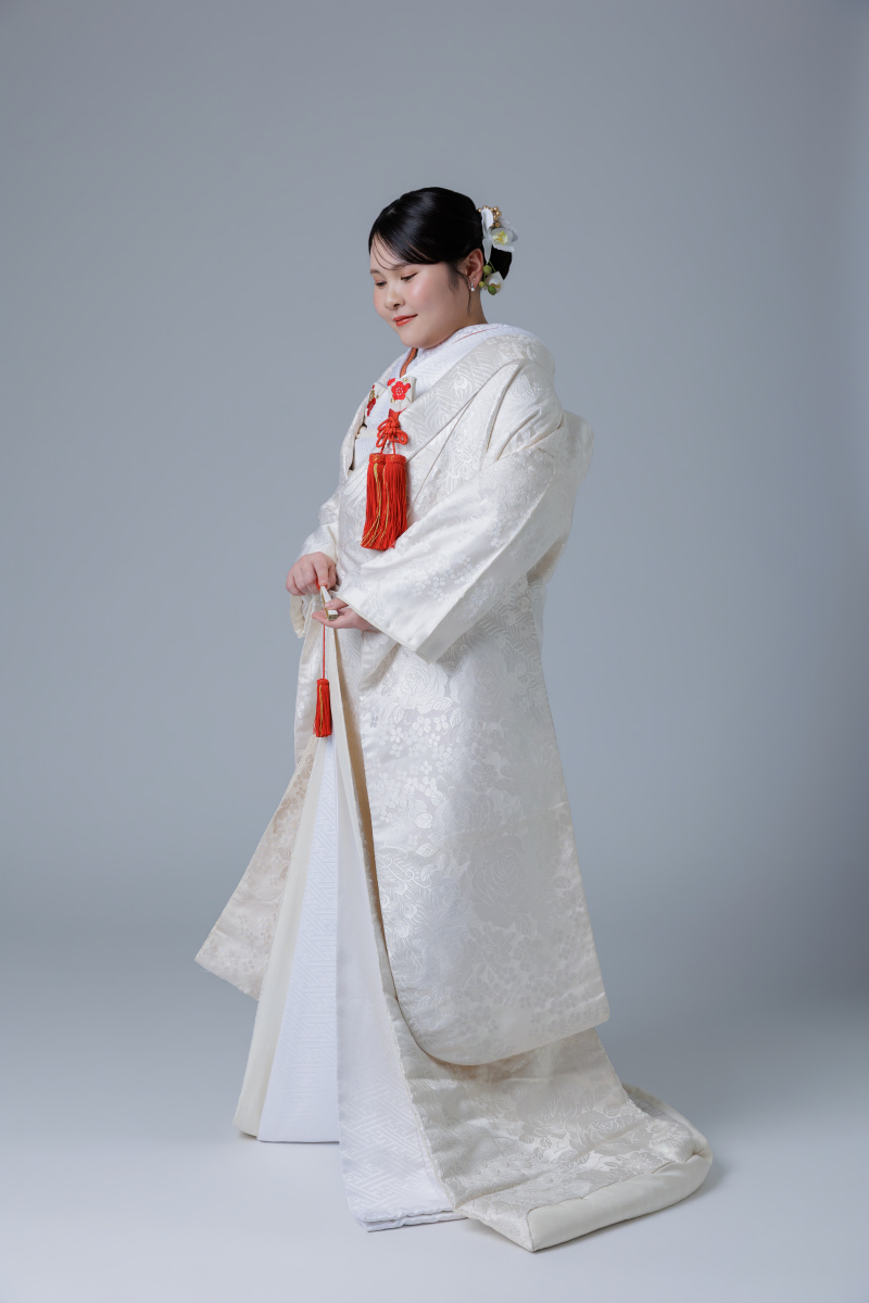 シンプルだからこそ 美しさと感情が際立つ 前撮りフォト