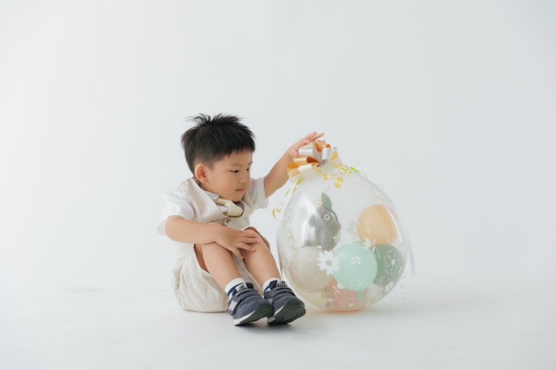 お子様も一緒に楽しく家族でスタジオ撮影♪