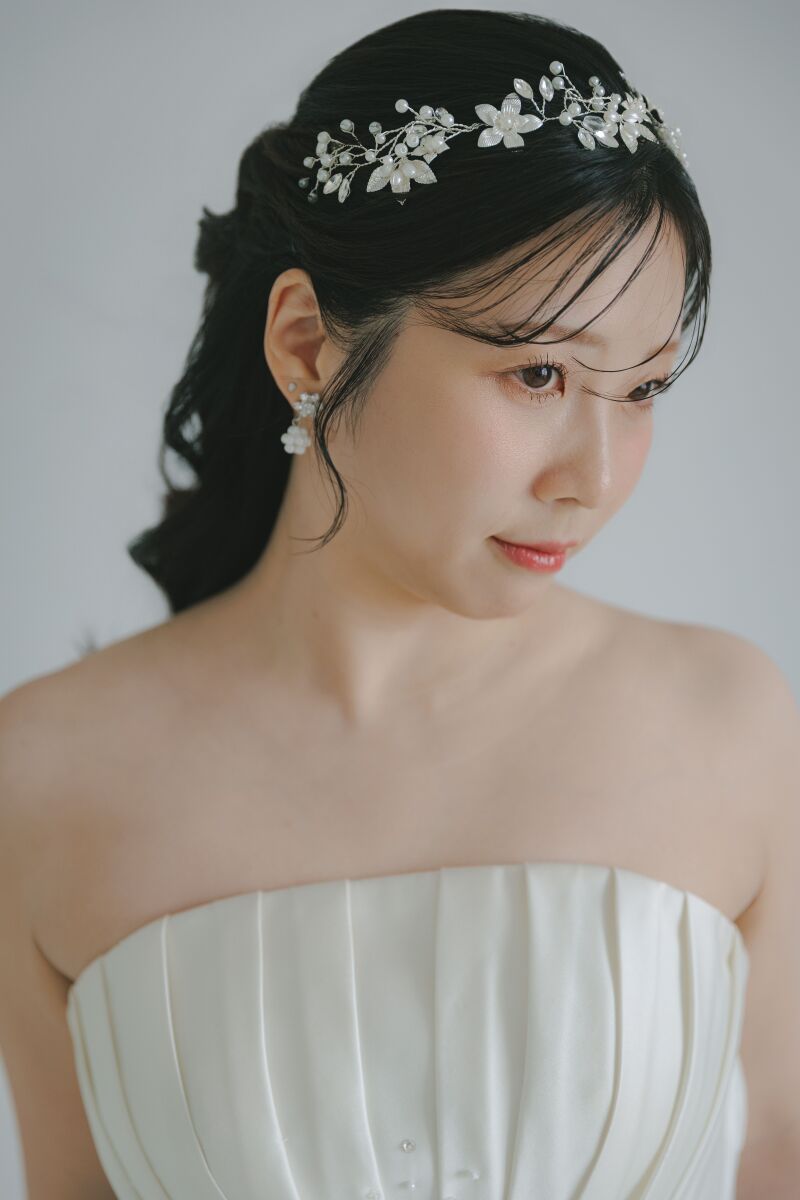 洋装スタジオPLUSでお二人らしく自由に!!