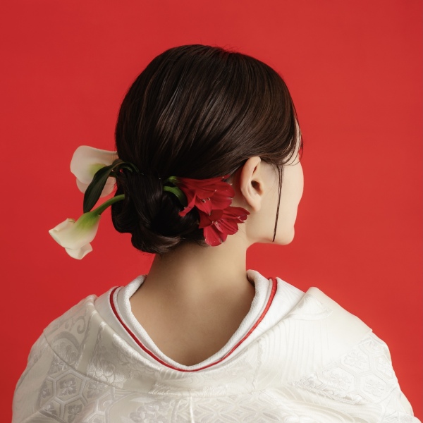 洗練された和装ヘア