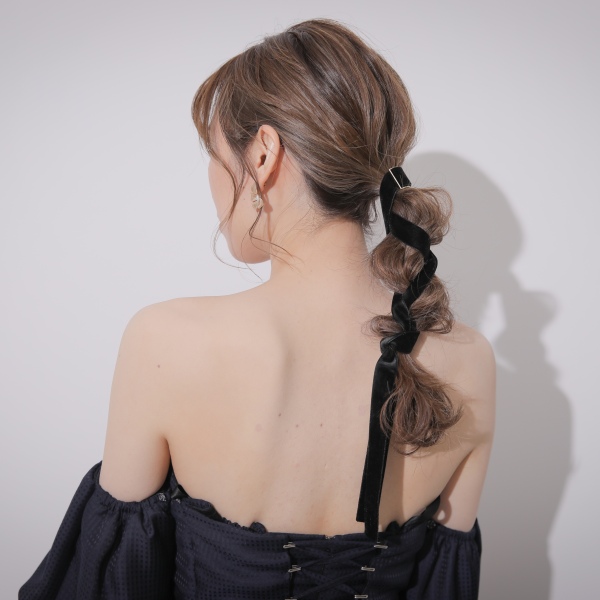 ヘアアクセサリーを使ったアレンジのご紹介