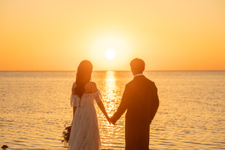 沖縄で叶えるロマンチックなサンセットフォト♪