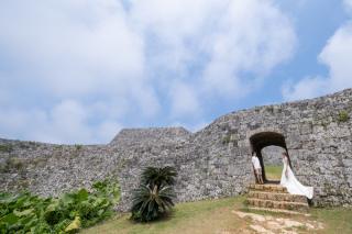 沖縄フォトウェディング一押し撮影地【洋装・城跡編】