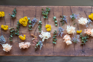お花のヘッドピースについてご紹介します♪