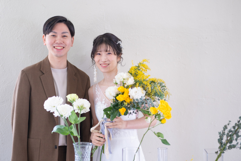 沖縄フォトウェディングで生花のブーケはいかがでしょう?
