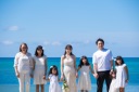 家族みんなで幸せいっぱい!沖縄フォトウェディング