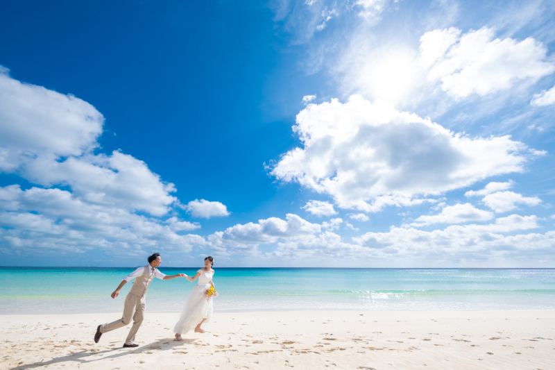 沖縄フォトウェディング、予約はいつから動くべき？おすすめ時期を分かりやすく解説！