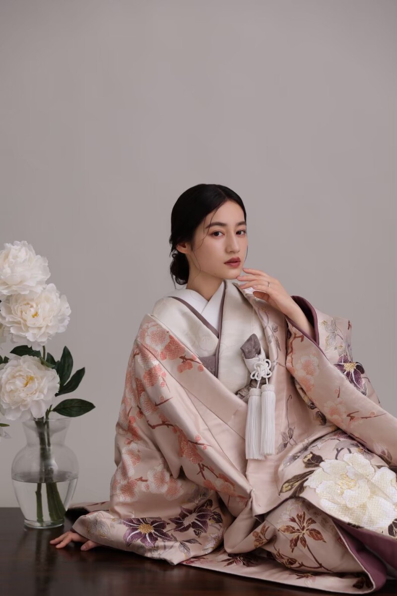 ワタシ史上にロマンティック。トレンドをアップデートする贅沢なフォトウェディング