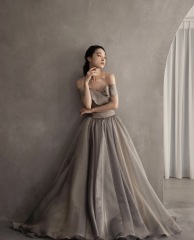 骨格別！ドレス選びのポイントをご紹介♪