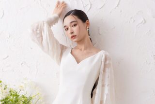 【お洒落花嫁必見】トレンド入り間違いなし!スレンダードレスの着こなしスタイル。