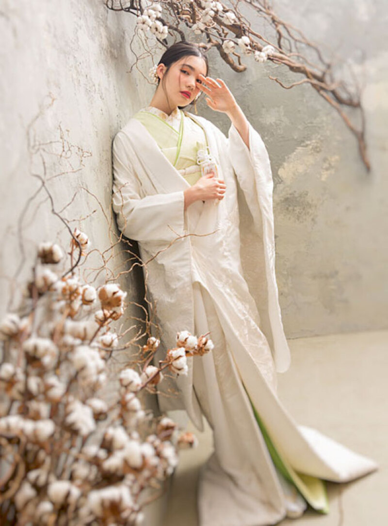 オシャレ花嫁必見！色掛下で周りと少し差をつけてみませんか？